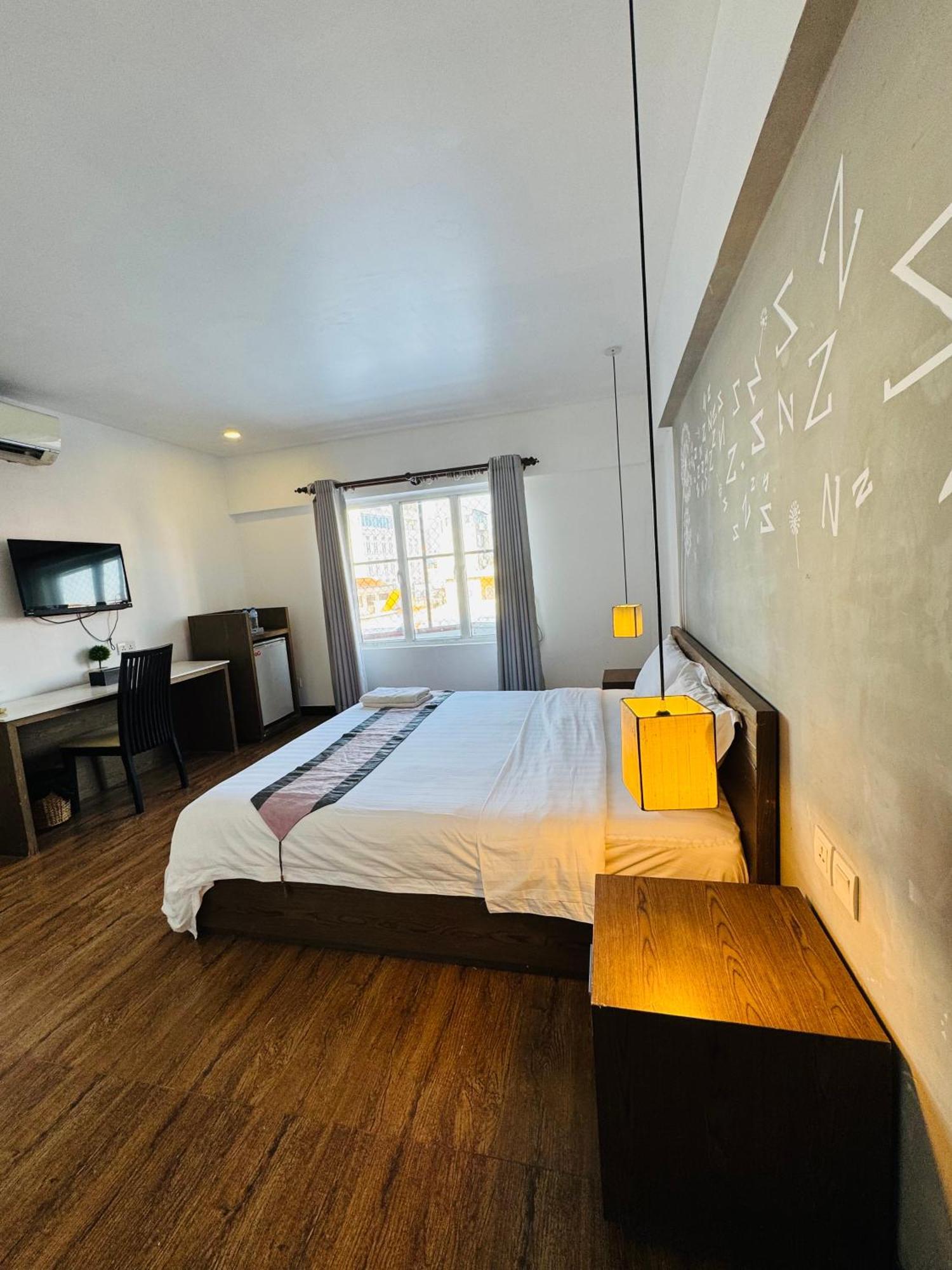 Asiban Quay Boutique Hotel Phnom Penh Exterior photo