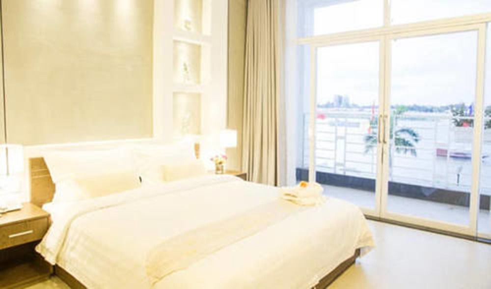 Asiban Quay Boutique Hotel Phnom Penh Exterior photo
