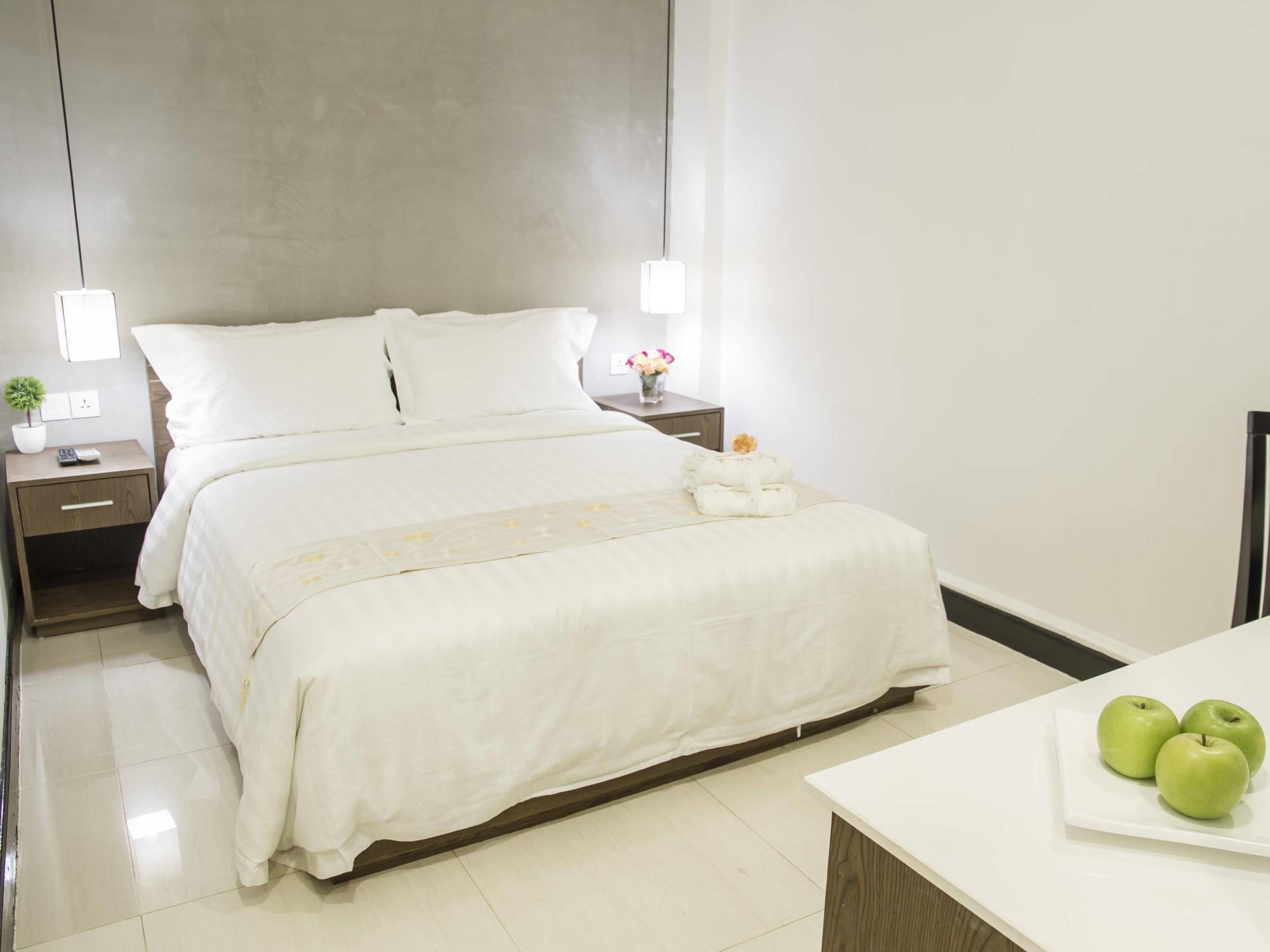 Asiban Quay Boutique Hotel Phnom Penh Exterior photo